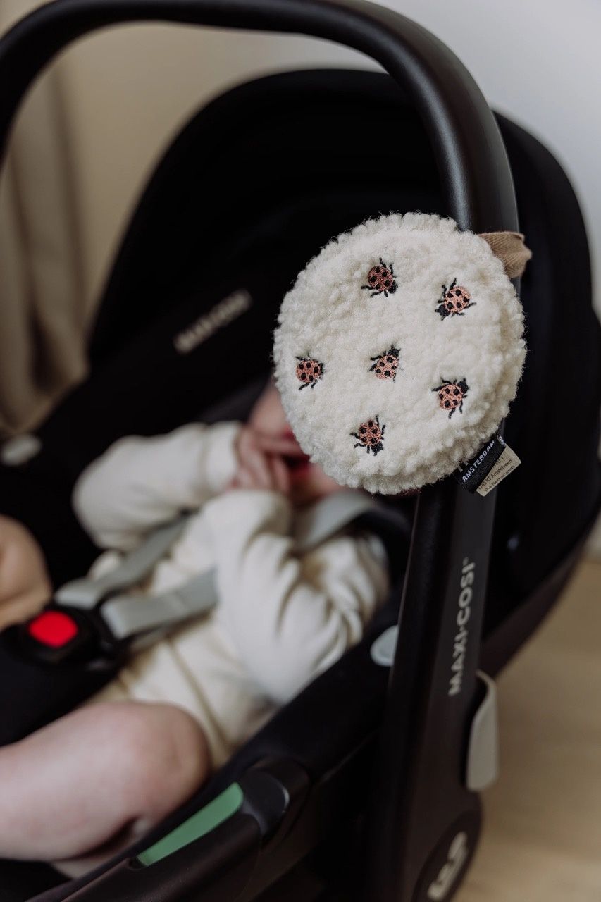 Flow Amsterdam · Ted - Comforter on the go (lieverheersbeestje)