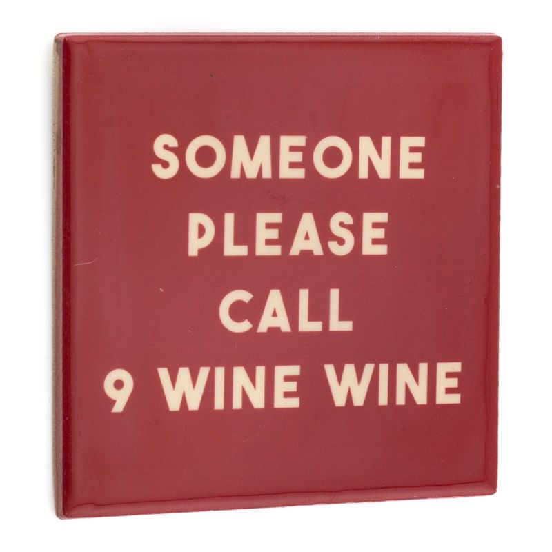 Tegeltje · call nine wine wine