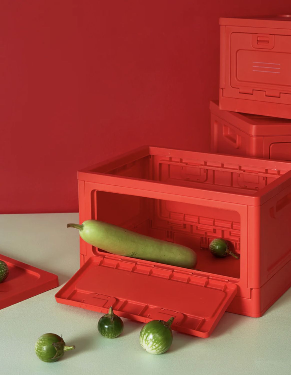 Studio About · Box medium red