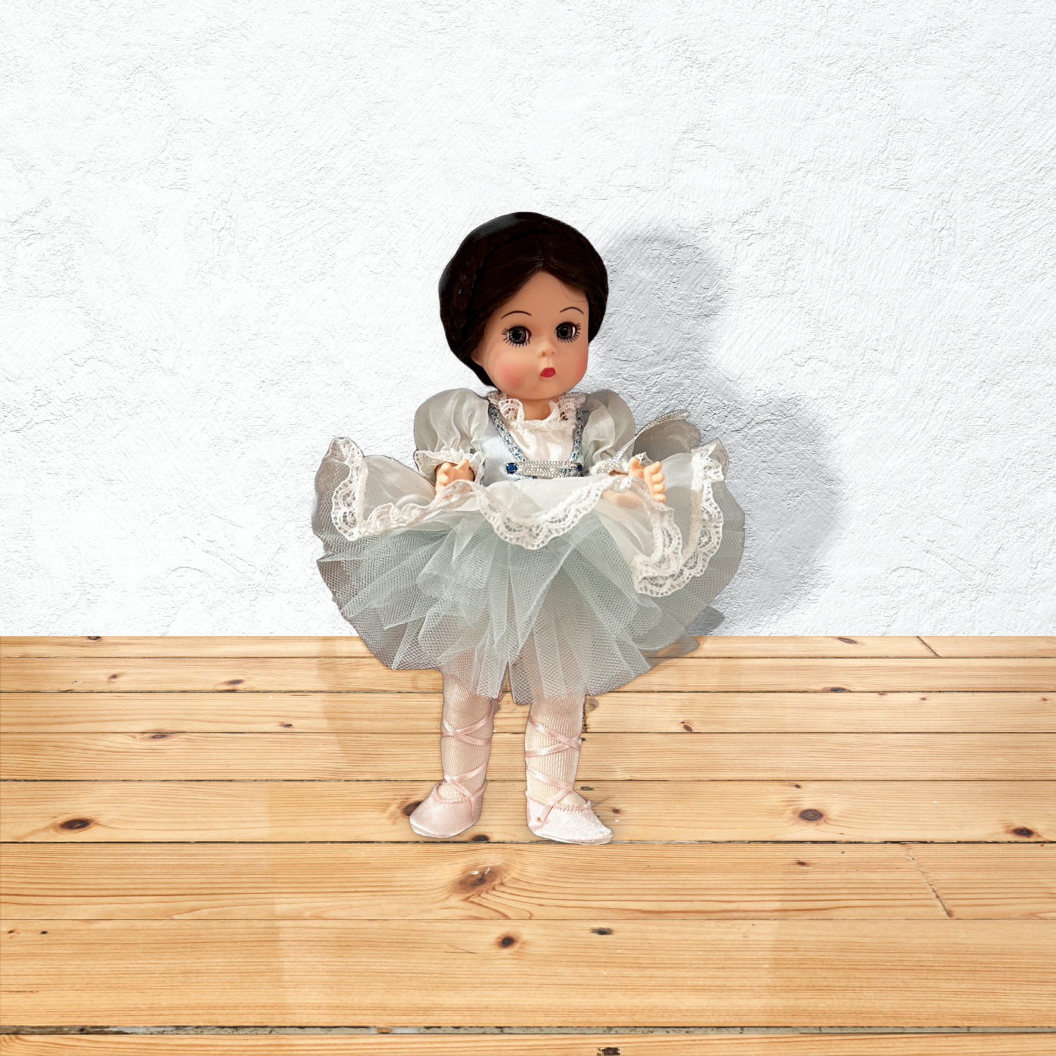 Vintage Madame Alexander Doll Co., Blue Ballet Recital, 2000 Retired