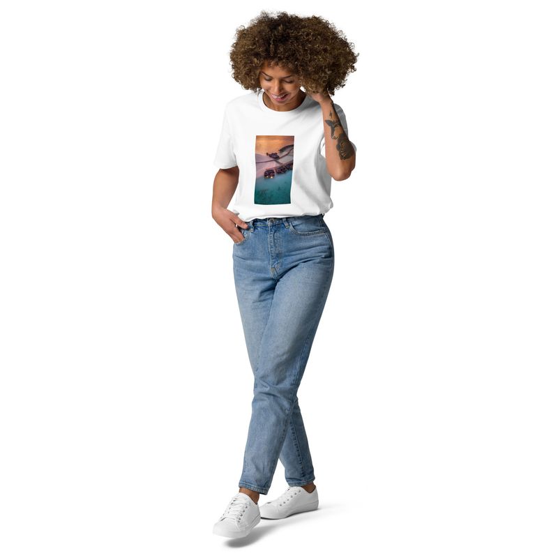 City Glory-Maldives Moments Unisex organic cotton t-shirt (w/Psalm 19:1-2 on back)