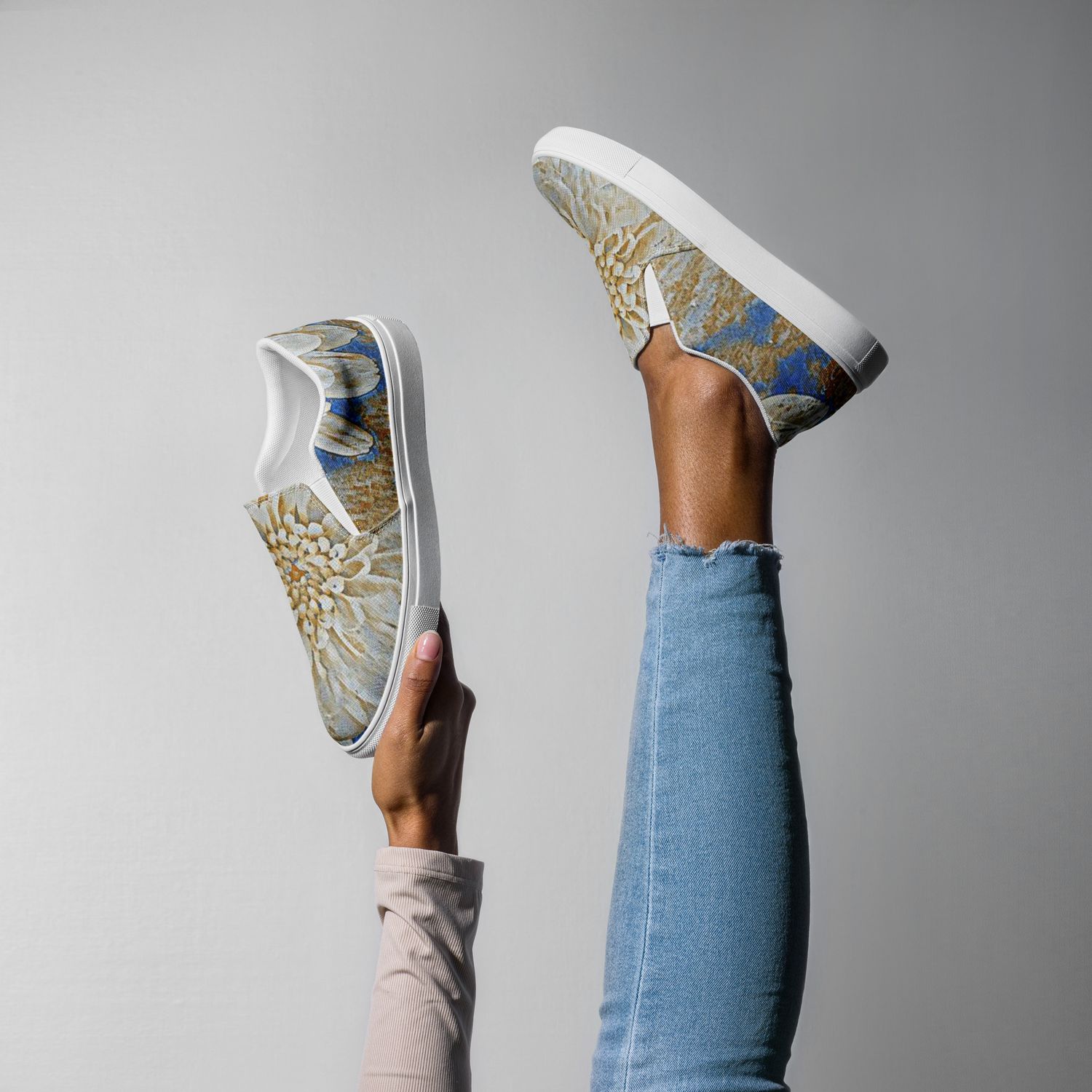 City Glory-Paris Tessellation Motif Women’s slip-on canvas shoes