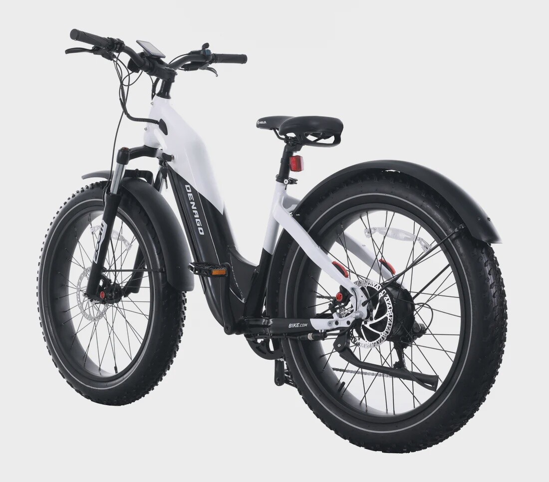 DENAGO FAT TIRE STEP-THRU EBIKE Black/White