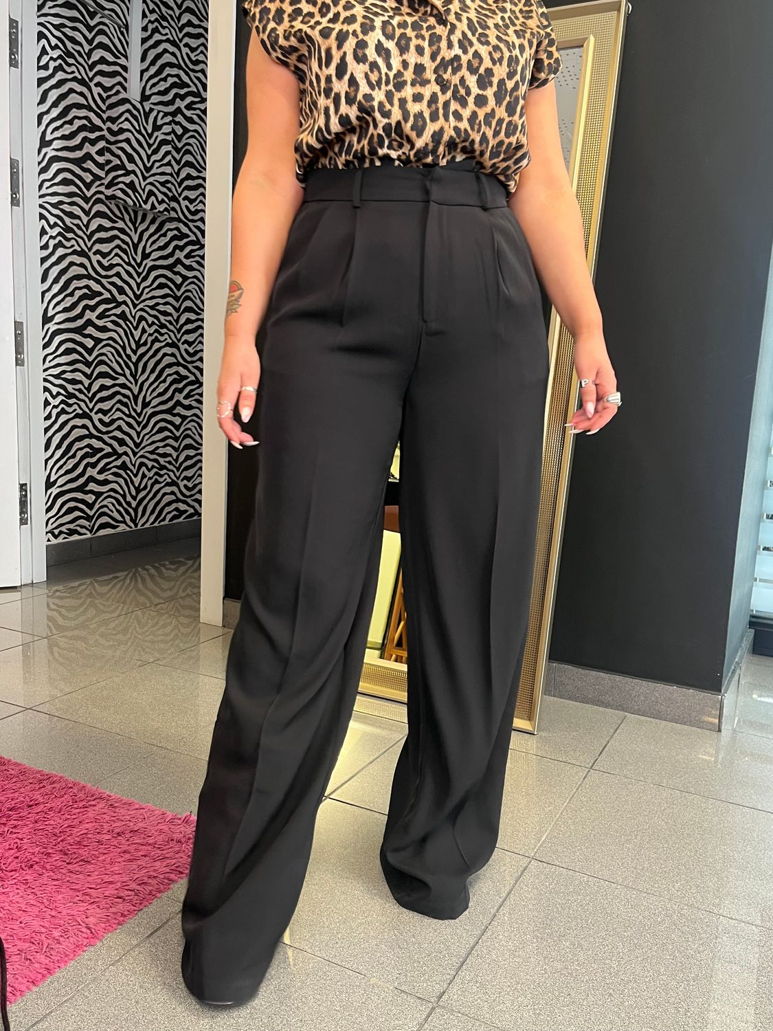 PANTALÓN PINZAS