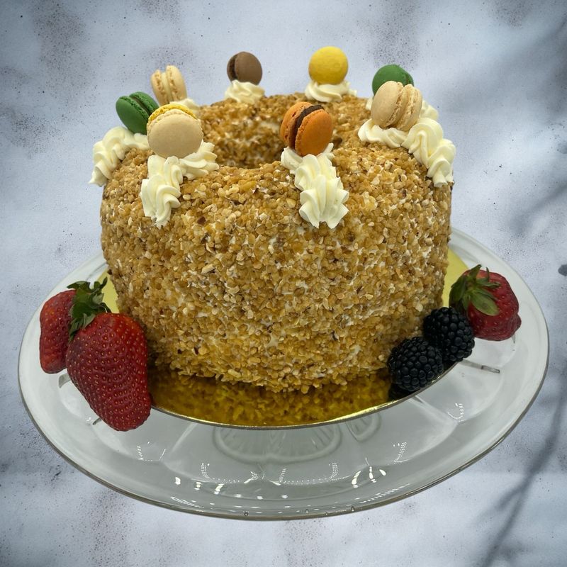 Torte Frankfurter Kranz - Klassiker mit Crunsh &amp; modernem Charakter
