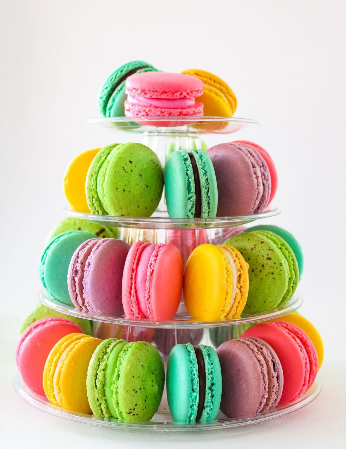 6 Macarons (Assorted)