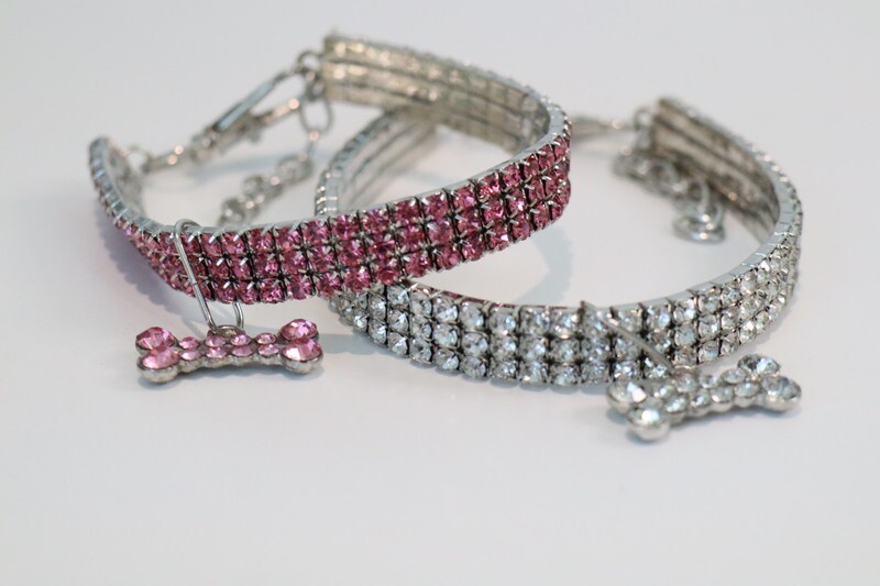 RHINESTONE COLLAR