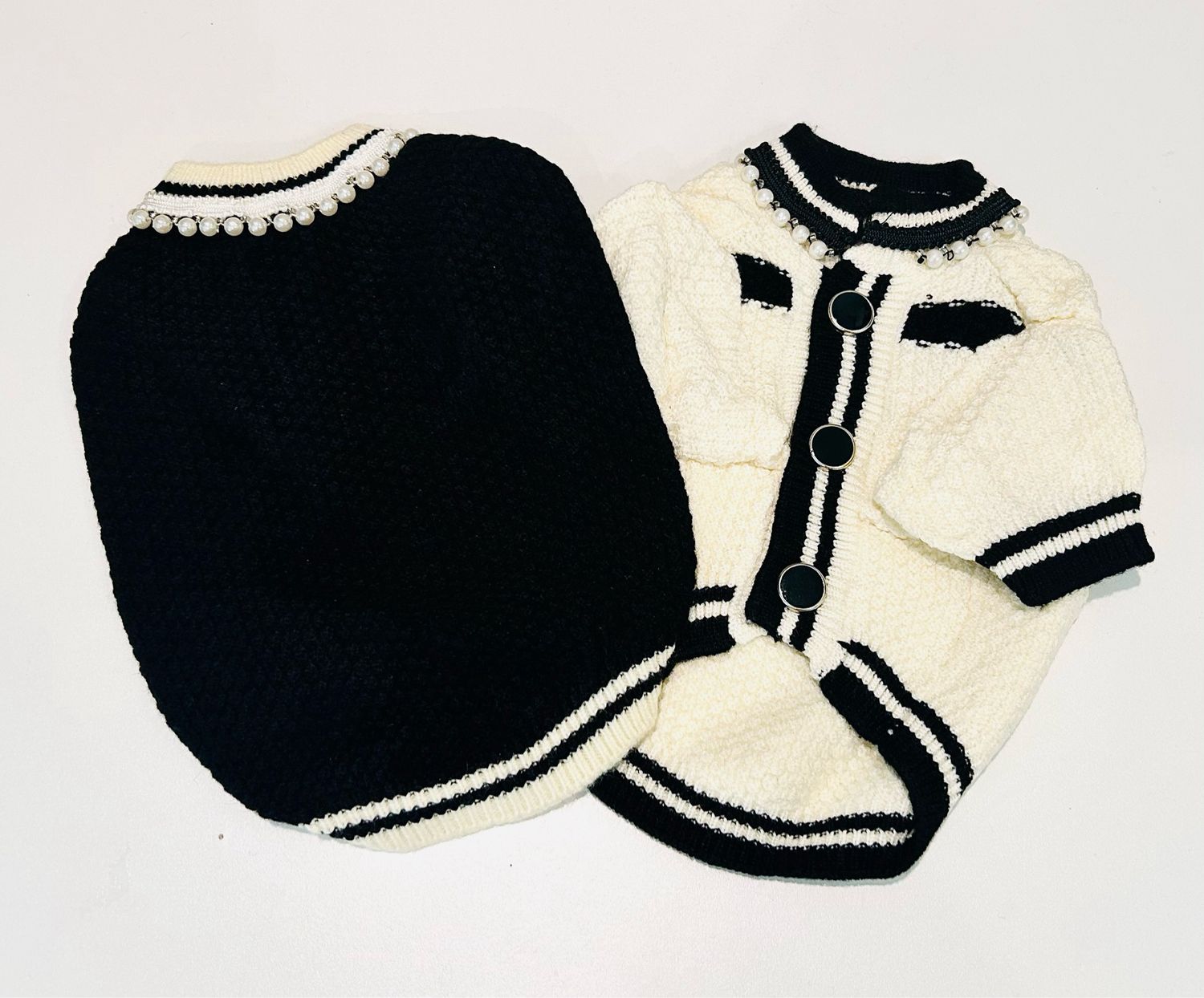 FANCY SWEATER