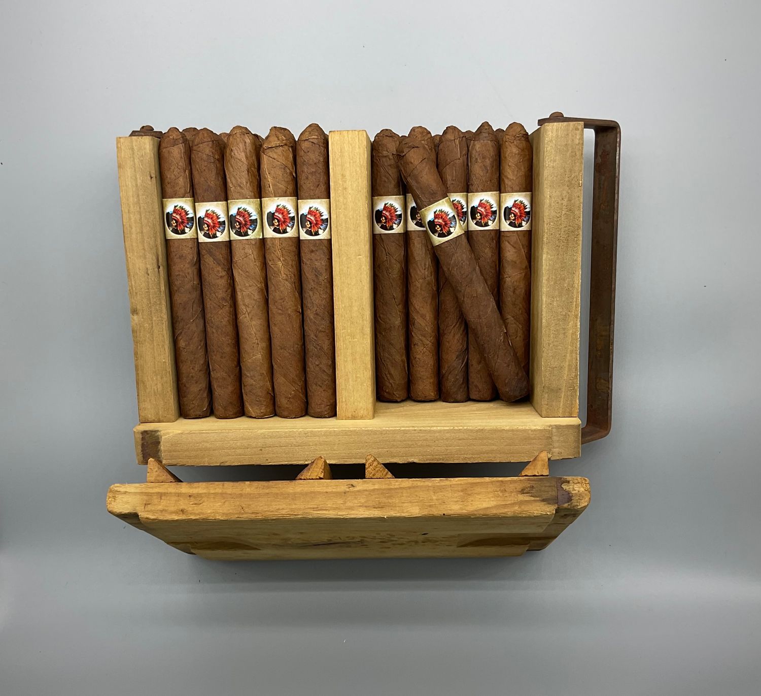 FX Smith’s Sons Cigars Tuscarora Long, No Cellophane FX Smith’s Sons Cigars Tuscarora Long, No Cellophane