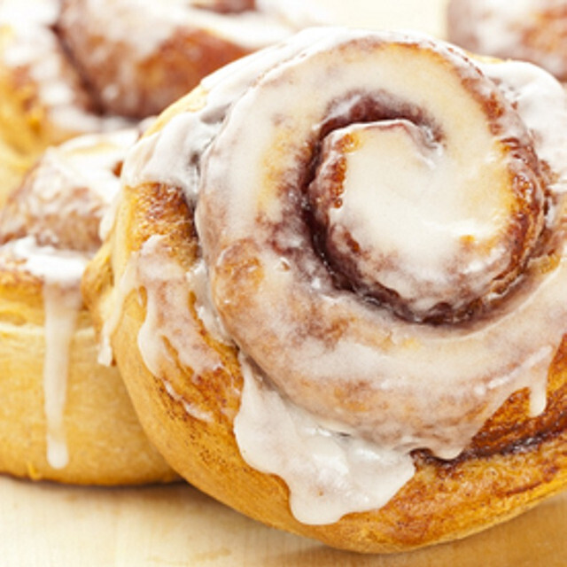 Blazin Cinnamon Buns Candle-16oz