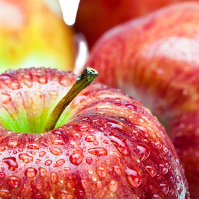 Blazin Macintosh Apple Candle-16oz