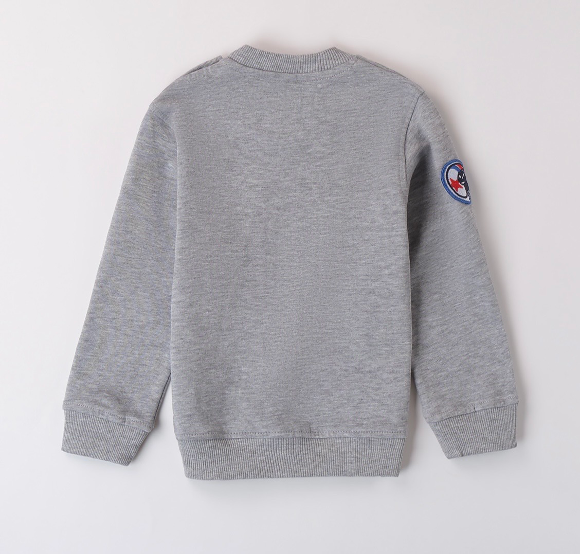 IDO sweater racer