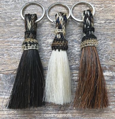 Keychain - Horsehair-Short/Natural