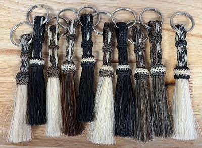 Keychain - Horsehair-Long/Natural
