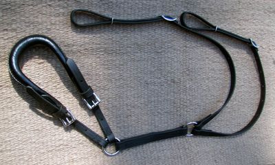 Beta Crupper Single Attachment-English BLACK