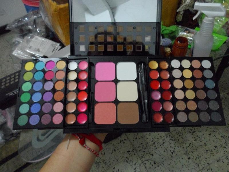 Paleta de Maquillaje
