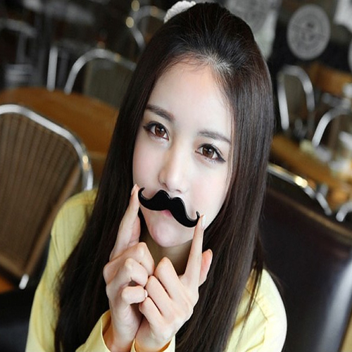 Broche Moustache