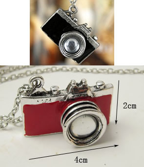 Collar Camera Retro