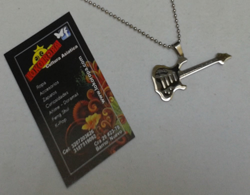 Collar Guitar Hero