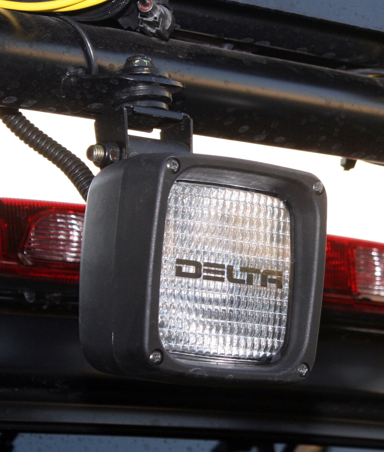 290H Series 4&quot; x 4&quot; Square LED Work Light with Shock Mount -1500Lm (SINGLE)