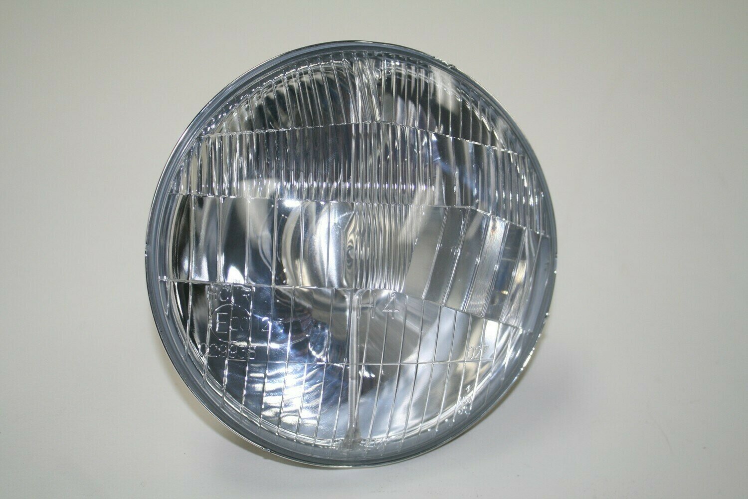 5 3/4&quot; Headlight Hi/Low Beam Lens / Reflector