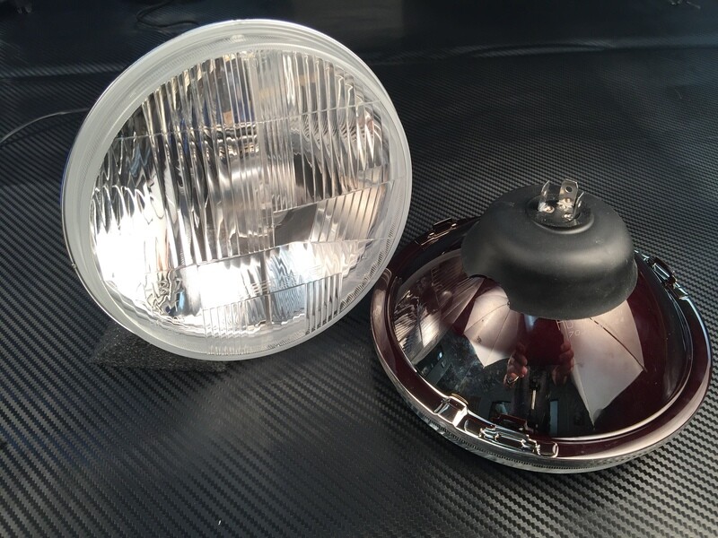 DOT 7&quot; Halogen Headlight Kit (PAIR)