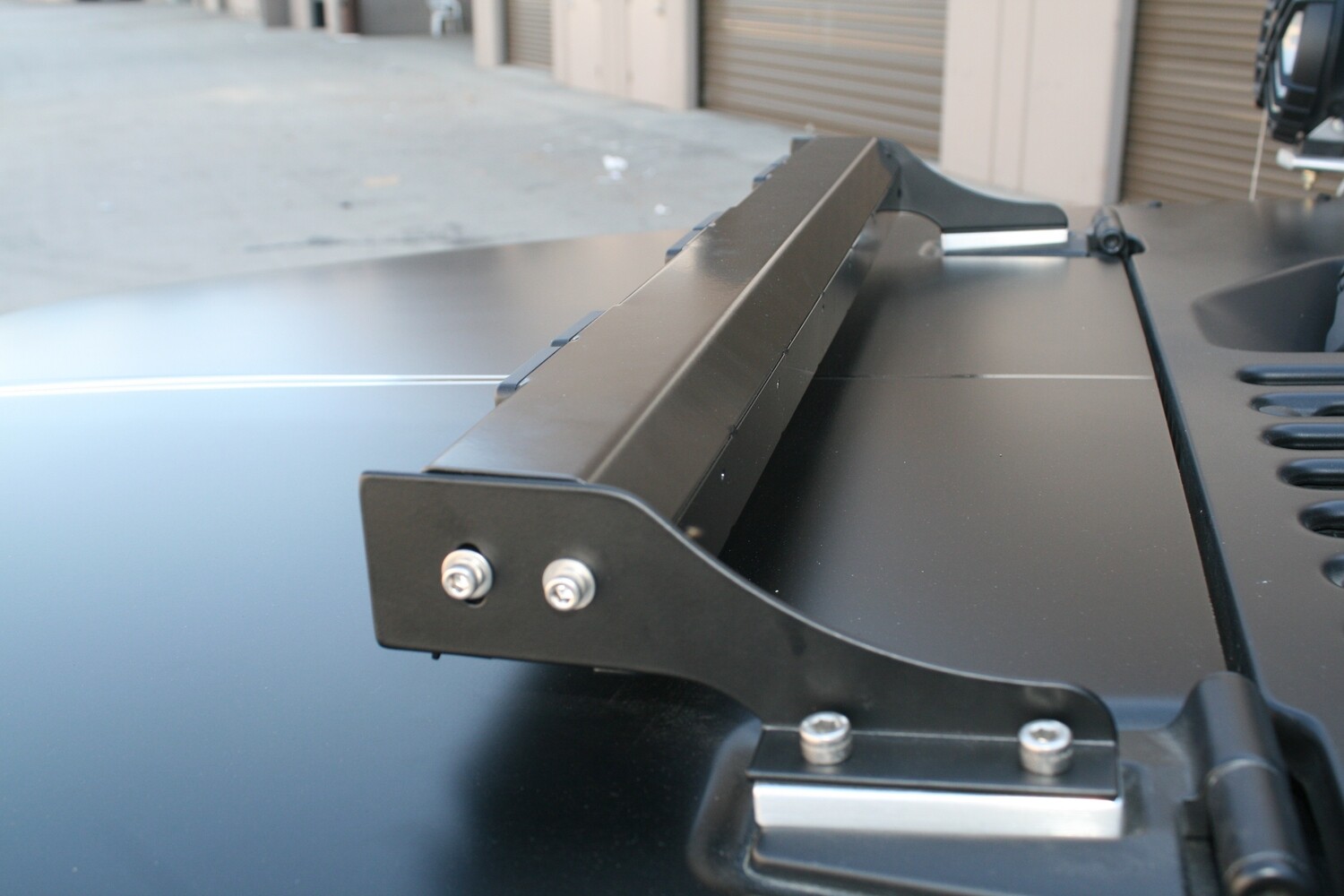 26&quot; SILO LED HOOD BAR FOR JEEP TJ OR JK