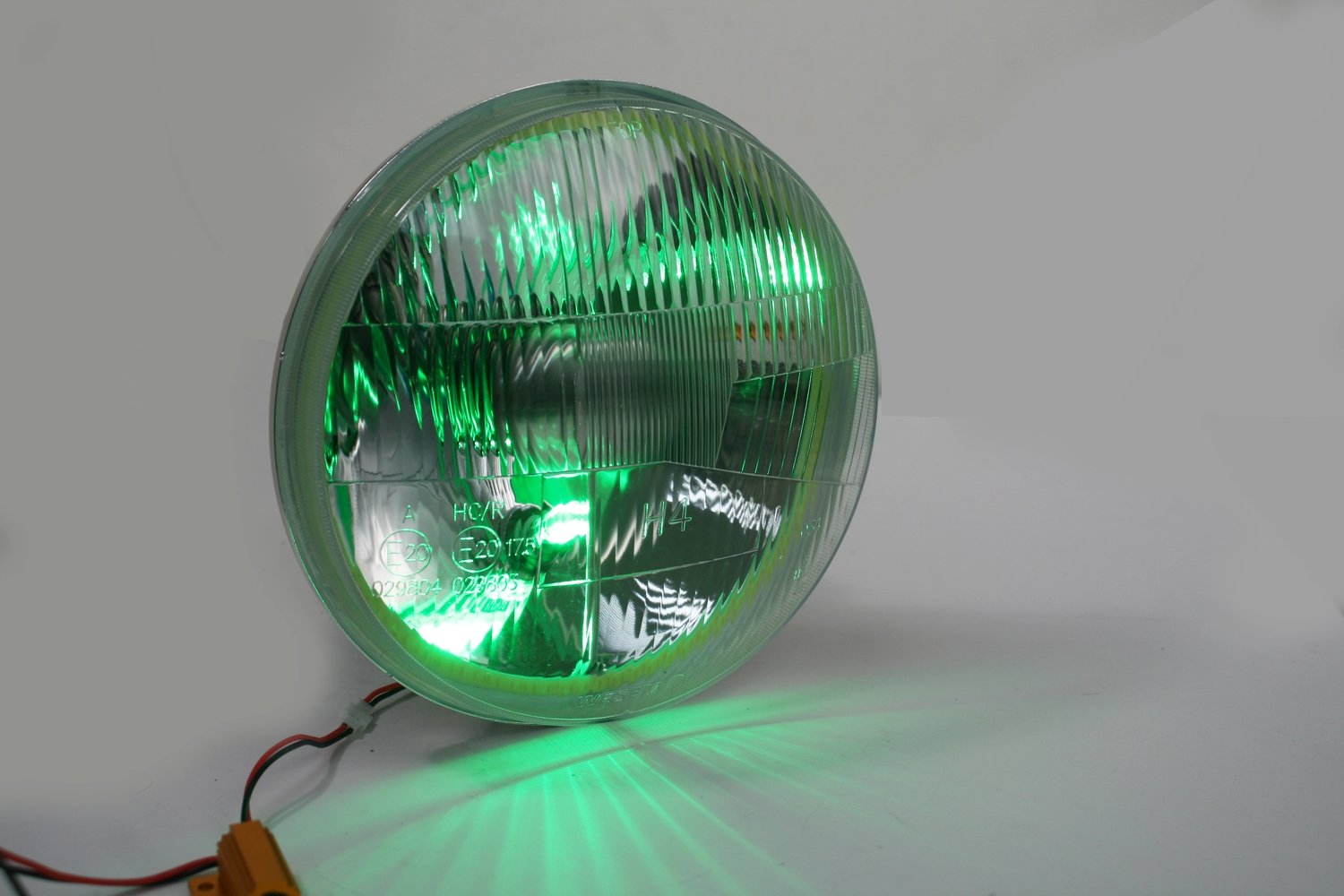 &#39;Fatty 700&#39; 7&quot; LED Headlight with HALO and Green &#39;Mood Light&#39; (SINGLE)