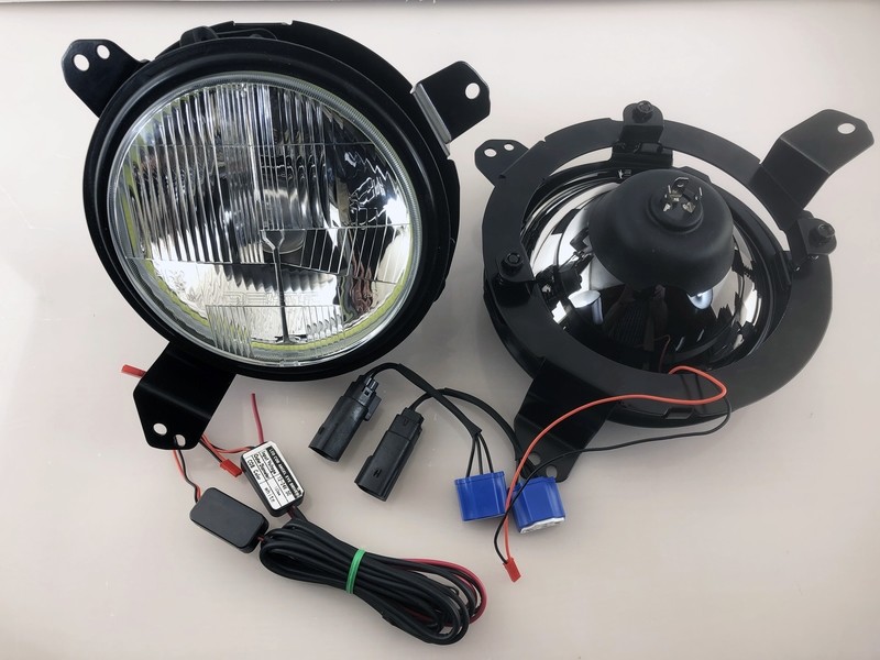 Xenon Headlight Kit with Halos for Jeep JL/ JT (PAIR)