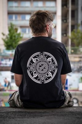 foatwenti3 Shirt XXL