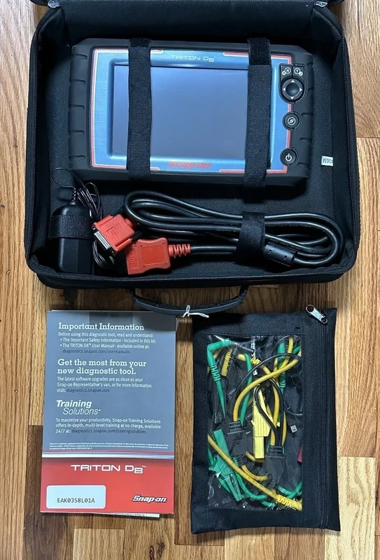 SNAP ON TRITON D8 Diagnostic Scanner &amp; Scope EEMS343