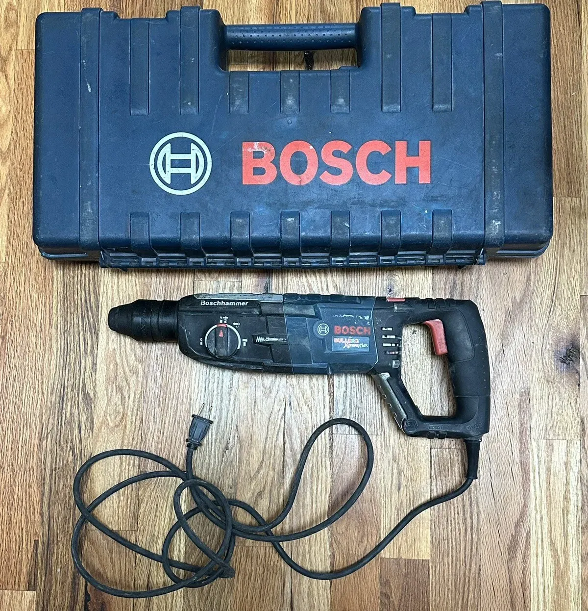 Bosch Bulldog Xtreme Max Rotary Hammer W/ Case