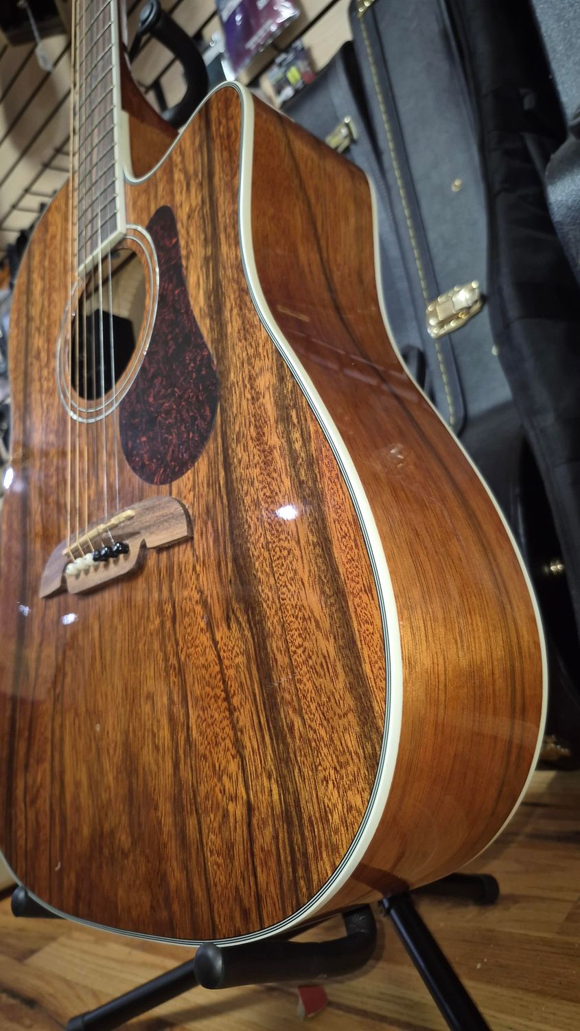 Alvarez AD60CKU Acoustic-Electric Dreadnought Guitar