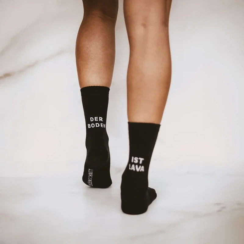 Socken Der Boden ist Lava