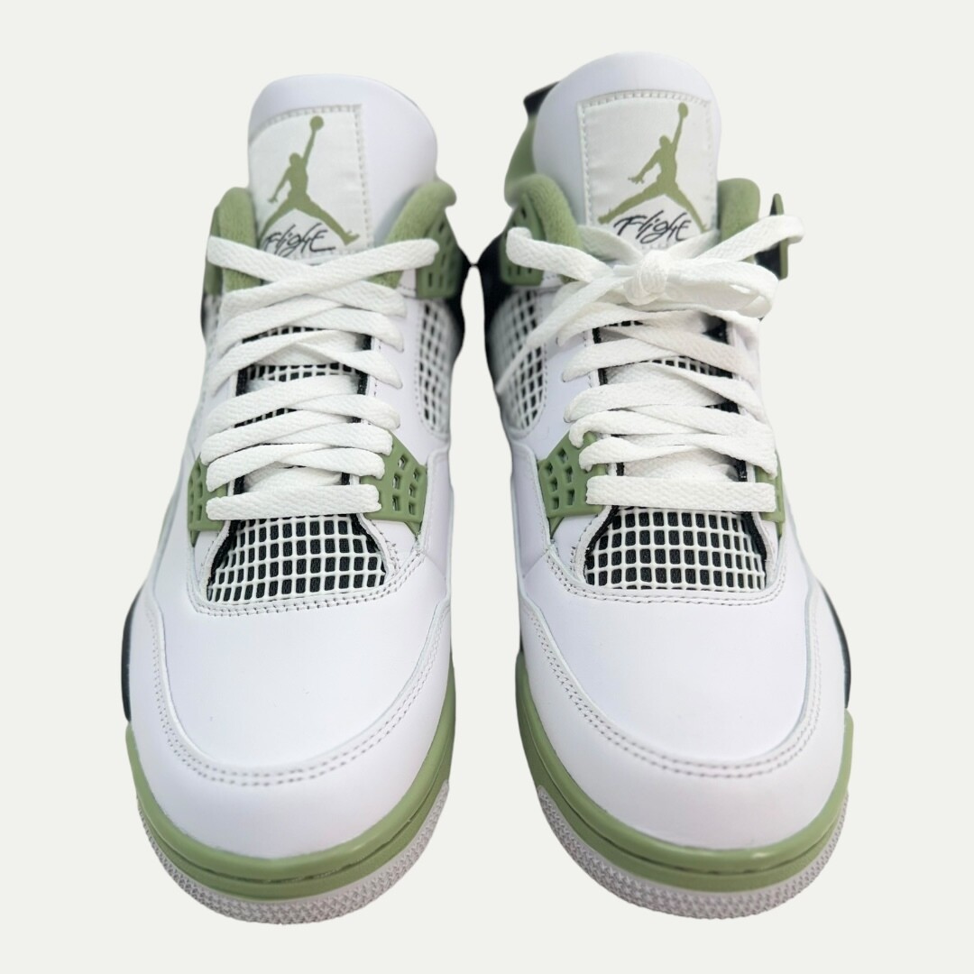 Jordan 4 seafoam Sz 10.5w/9m new