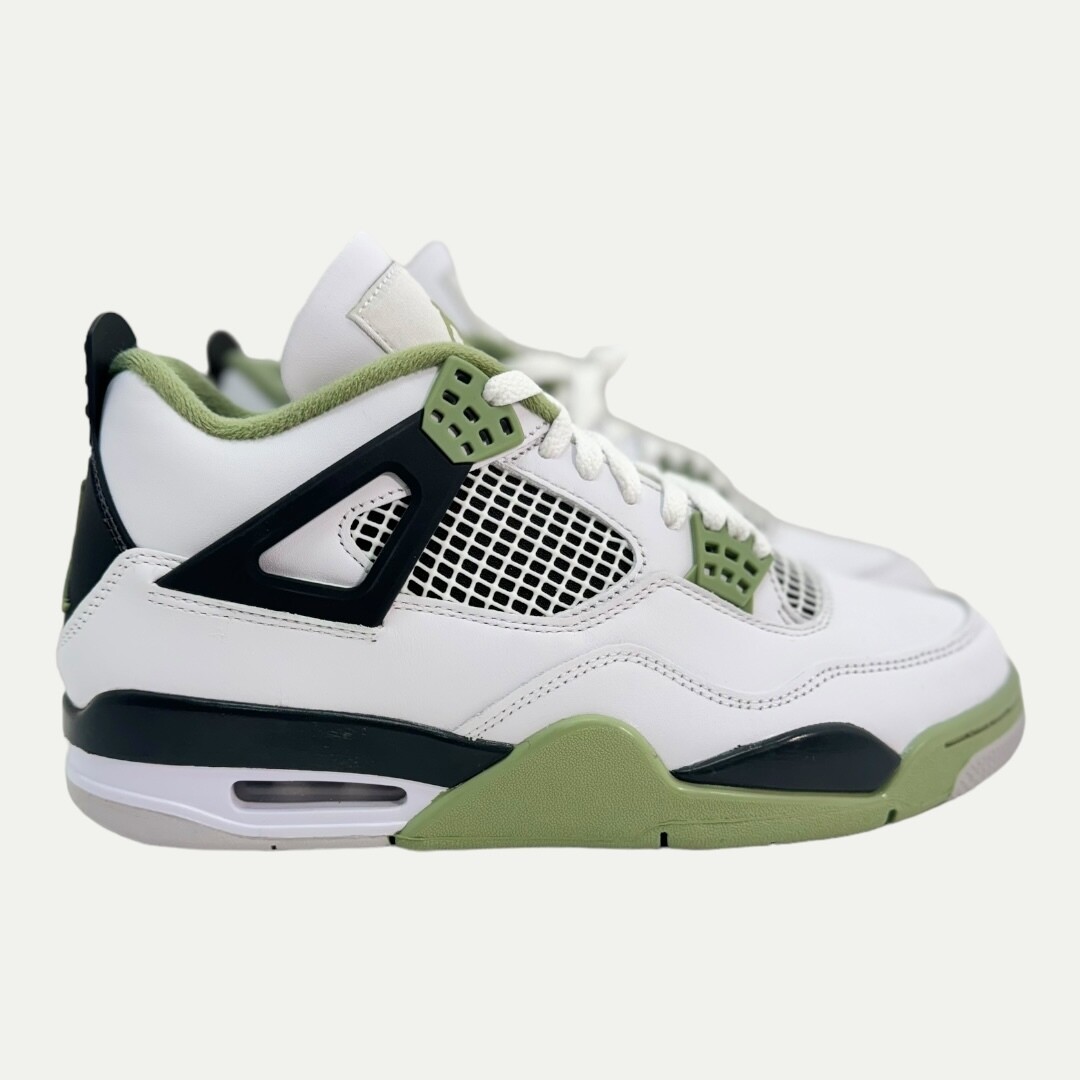Jordan 4 seafoam Sz 10.5w/9m new