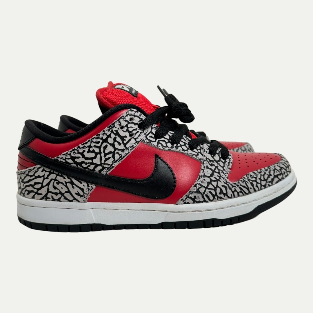 Nike SB Dunk Low Supreme Red Cement Sz 8