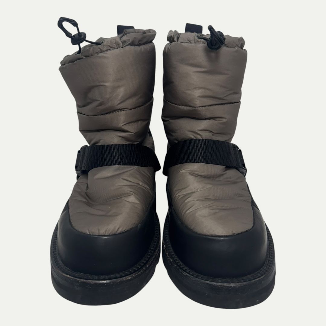 Moncler Hyke Snow Boots Sz 40(10w/8.5m)