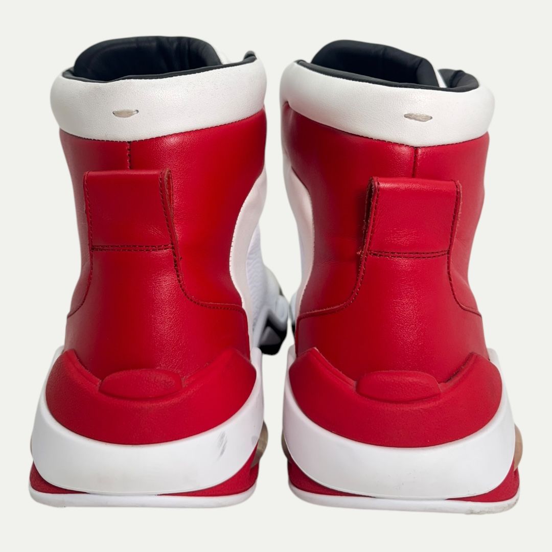 Maison Margiela White/Red Hybrid Futures Sz 44(11)