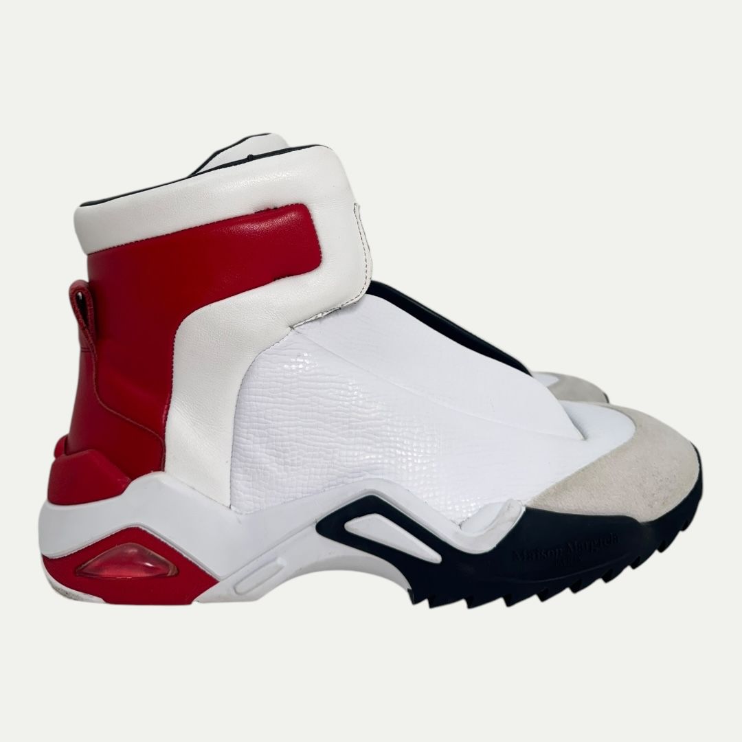 Maison Margiela White/Red Hybrid Futures Sz 44(11)