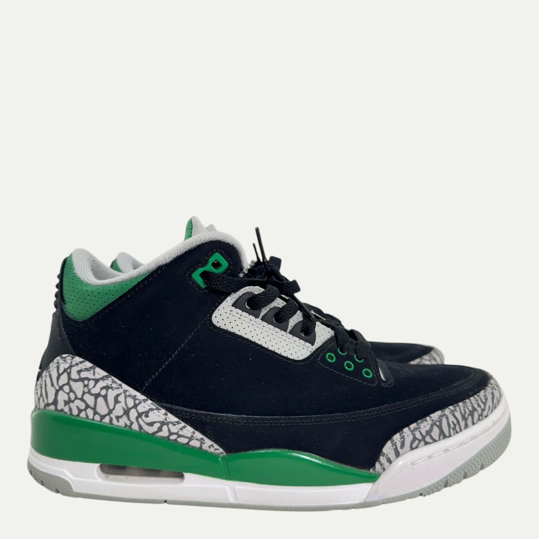 Jordan 3 Pine Green Sz 9