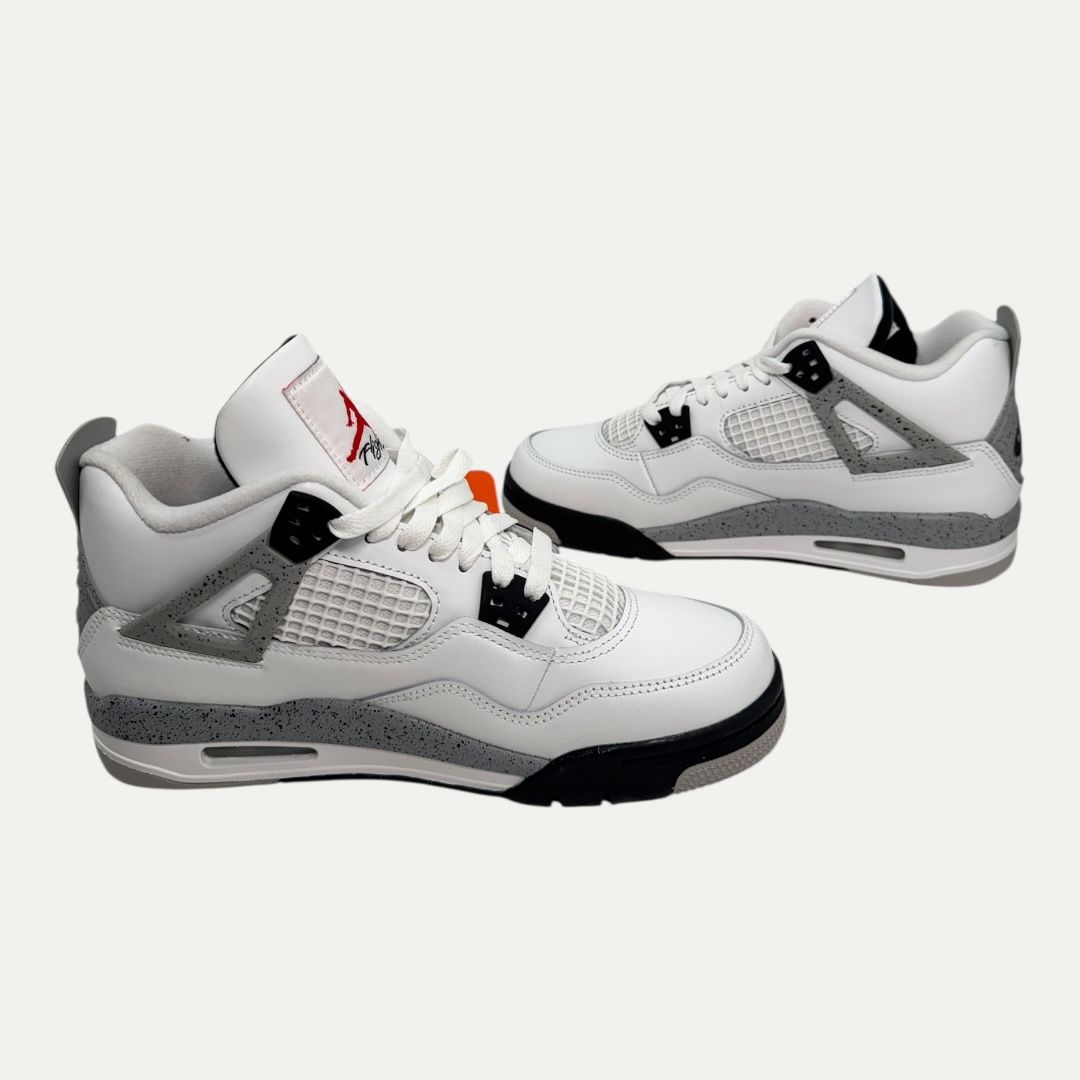 Jordan 4 White Cement (2025) Sz 7Y(8.5w)