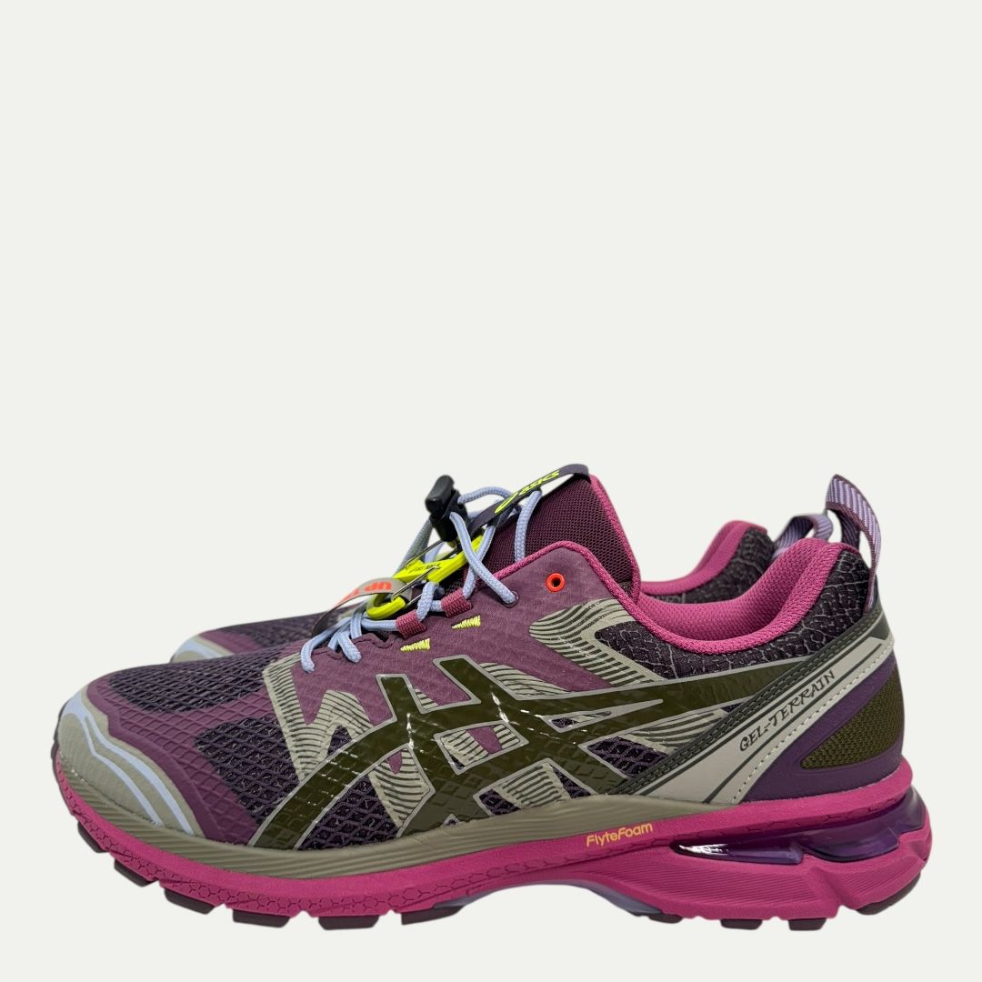 Asics Gel-Terrain Purple/Lavender Sz 12