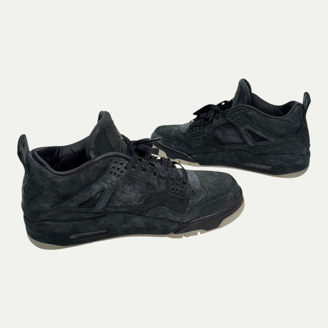 Jordan 4 KAWS Black Sz 10