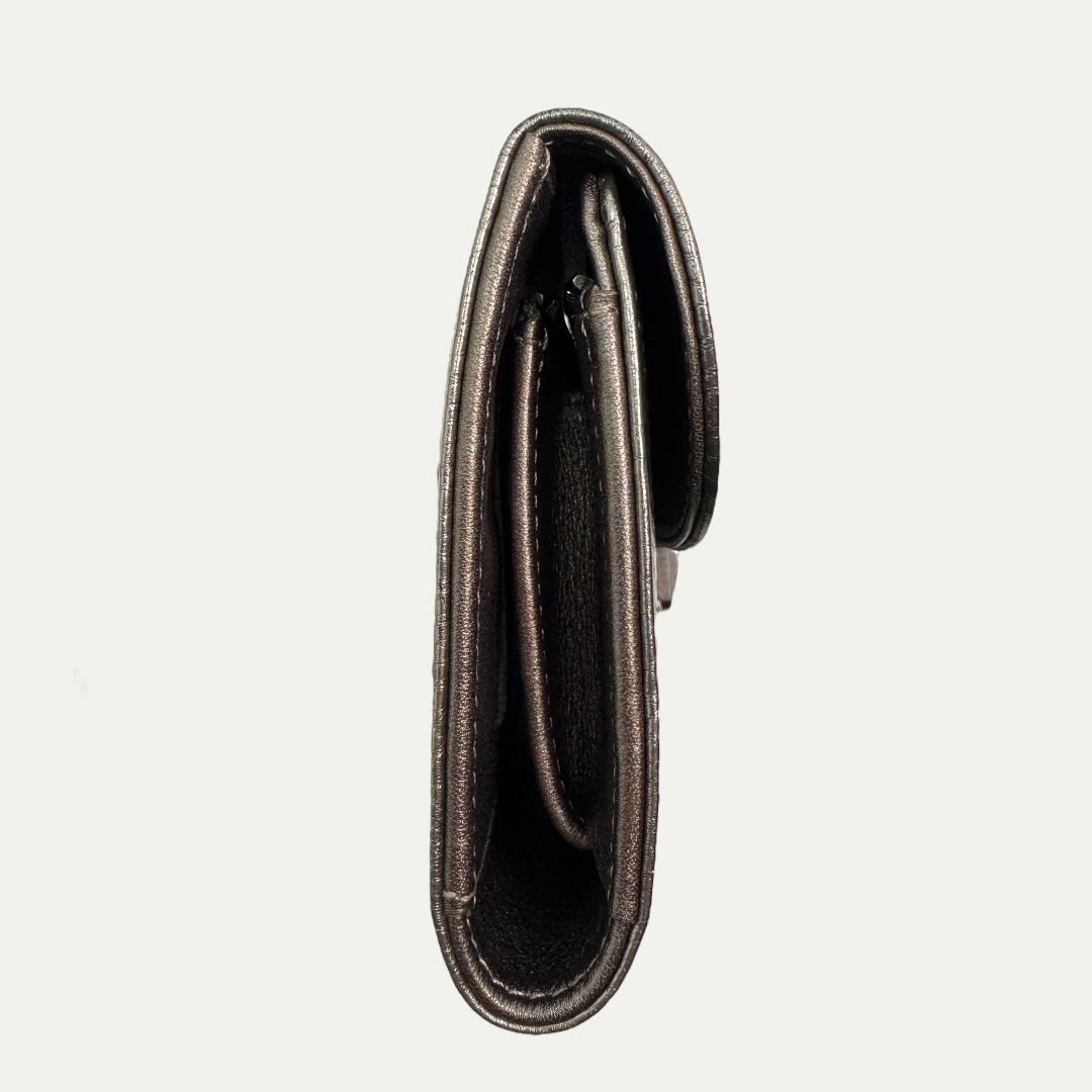 Louis Vuitton Mahina Amelia Metallic Wallet