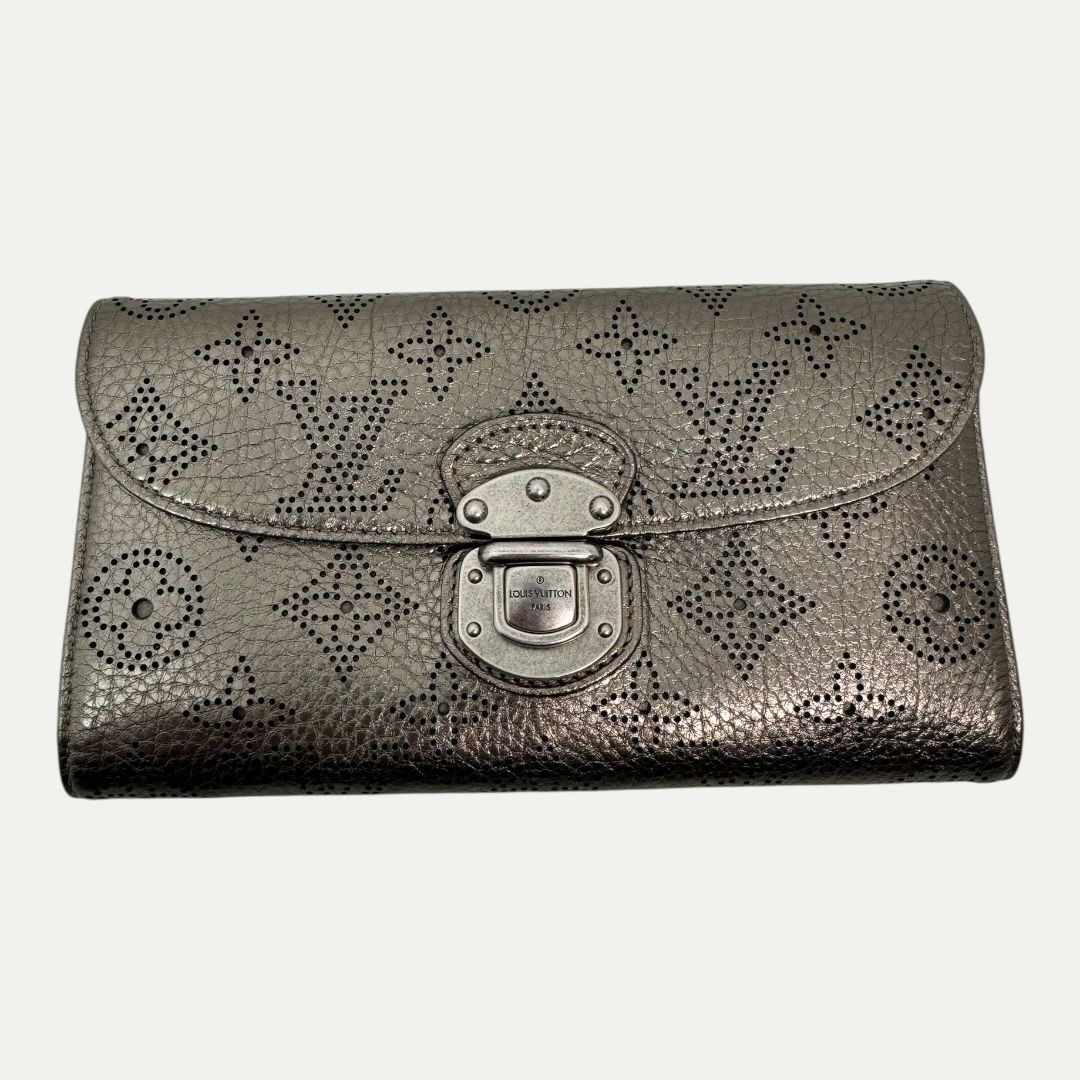 Louis Vuitton Mahina Amelia Metallic Wallet