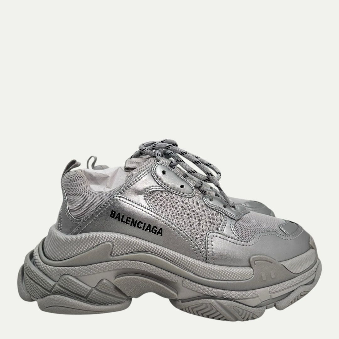 Balenciaga Triple S Silver Sneaker Sz 38(8)
