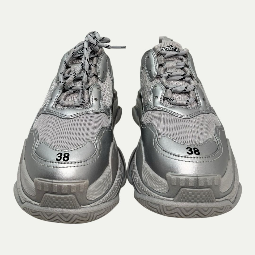 Balenciaga Triple S Silver Sneaker Sz 38(8)