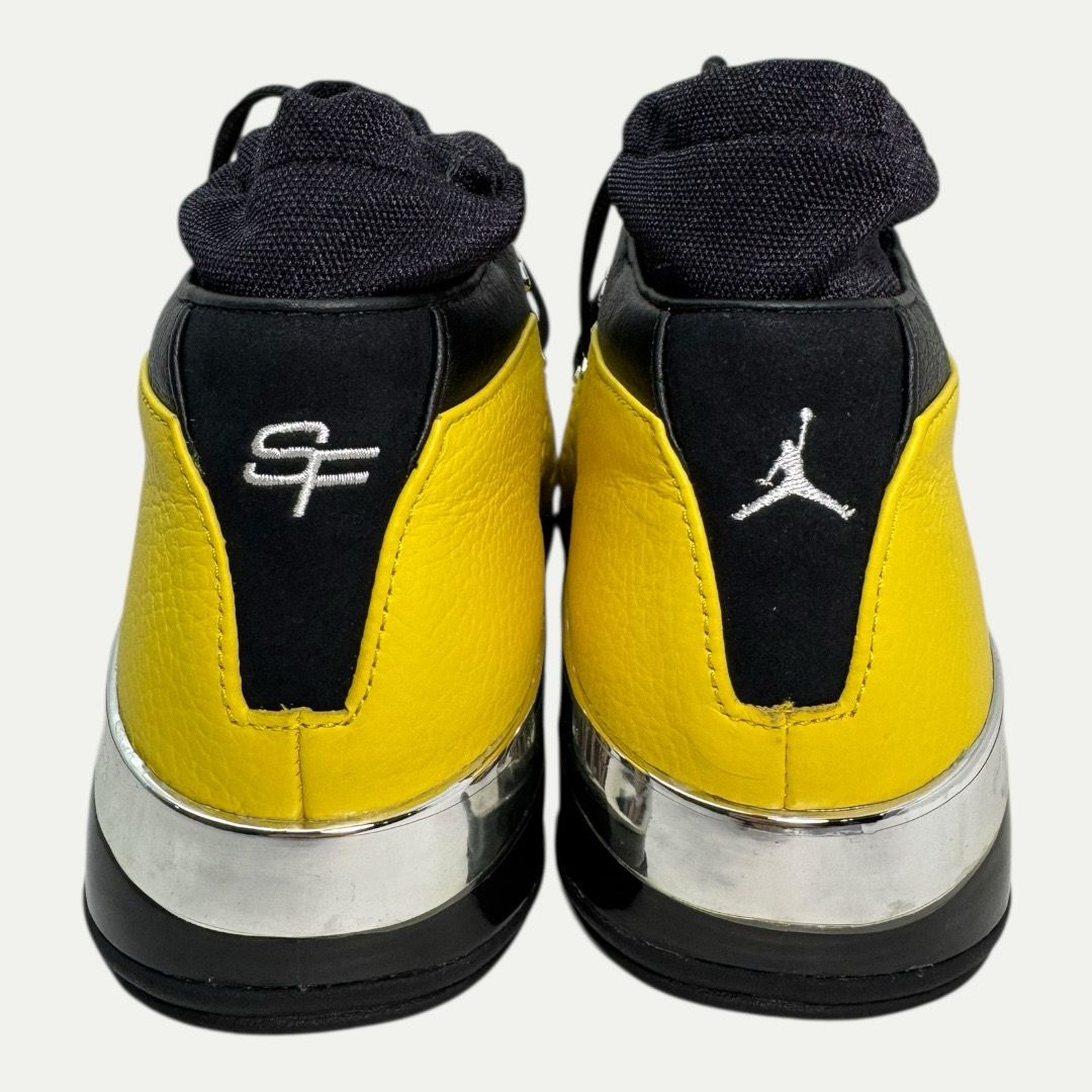 Jordan 17 Solefly Alternate Lightning Sz 12