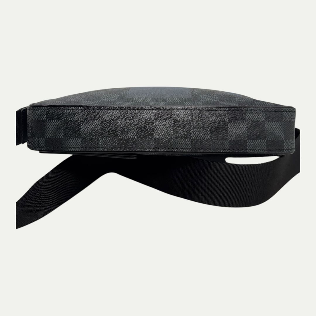 Louis Vuitton Alpha Messenger Bag
